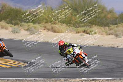 media/Oct-30-2022-CVMA (Sun) [[fb421c3cec]]/Race 5 Amateur Formula Middleweight/